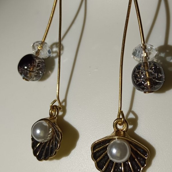 Alternative view of Sea Shell Drop