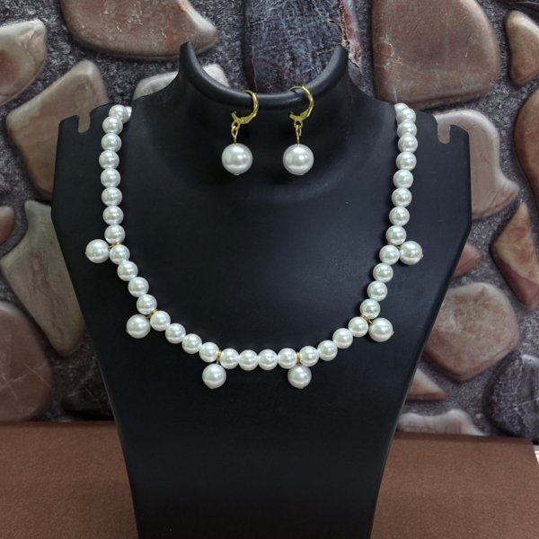 Radiant Pearls